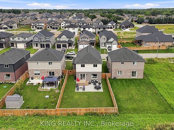 4th image of 63 Rosina Ln