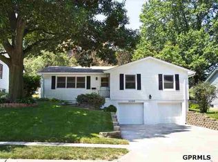 3330 S 91st St, Omaha, NE 68124