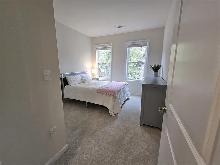 2 Winslow Ln #410 — Photo 18