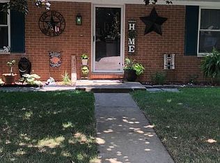 261 W Washington St, Hecker, IL 62248
