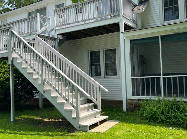 245 Old Colony Rd #3