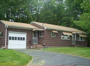2413 Turner Rd, Auburn, ME 04210