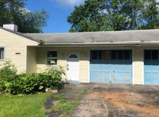 790 Oxbow Ln, Lewiston, NY