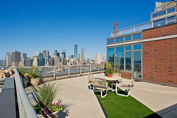 Sold by Nest Seekers International | media 21