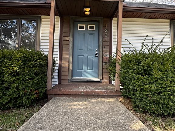 3rd image of 1337 Tioga Ave