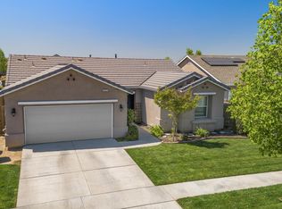 693 Montana De Oro St, Tulare, CA