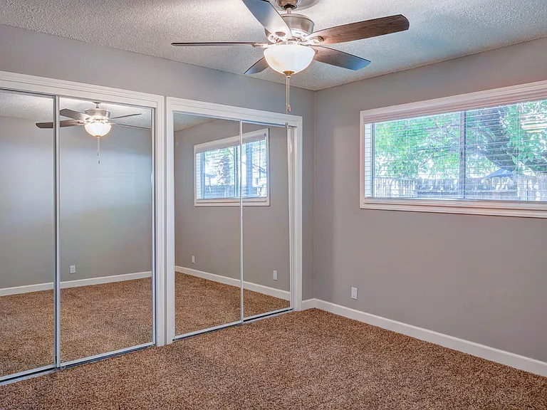 Juniper Garden Apartments — Photo 15
