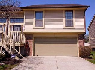 7836 Queensbridge Cmn, Indianapolis, IN 46219
