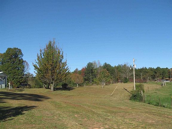 5th image of 165 Ponderosa Dr