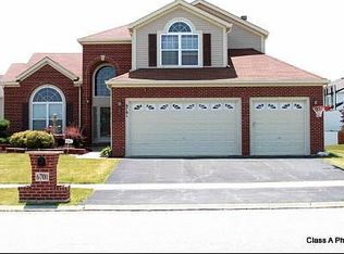 6701 Bridle Path Dr, Matteson, IL 60443