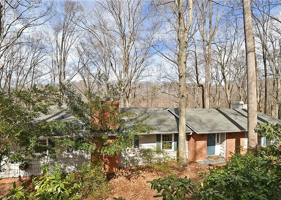 1st image of 97 Beechwood Dr