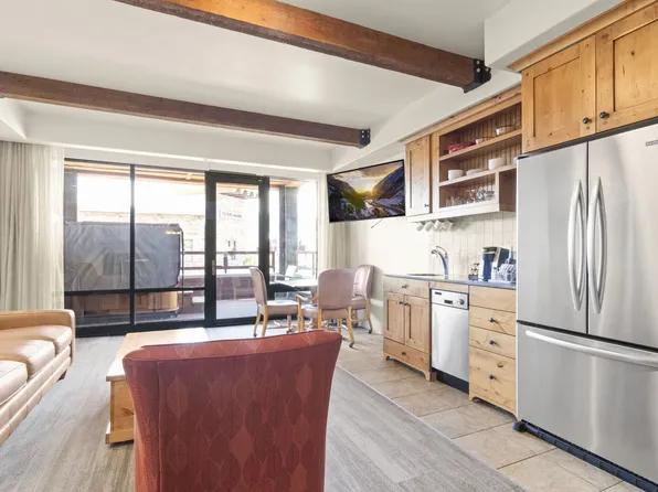 1476 Newpark Blvd, Park City, UT