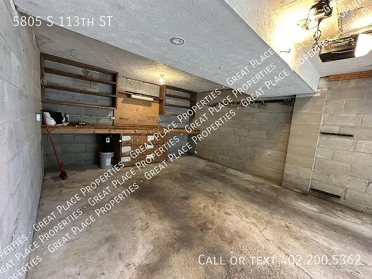 5805 S 113th St — Photo 21