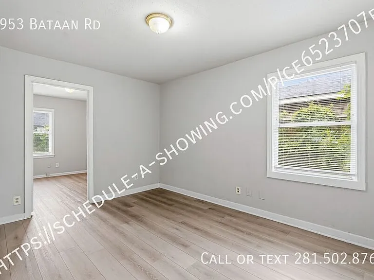 4953 Bataan Rd — Photo 11