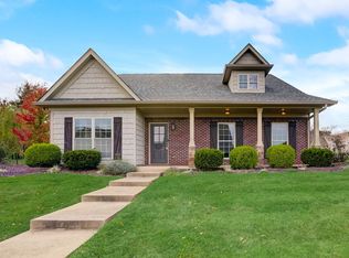 1150 Old Duke Dr, Clarksville, TN 37043