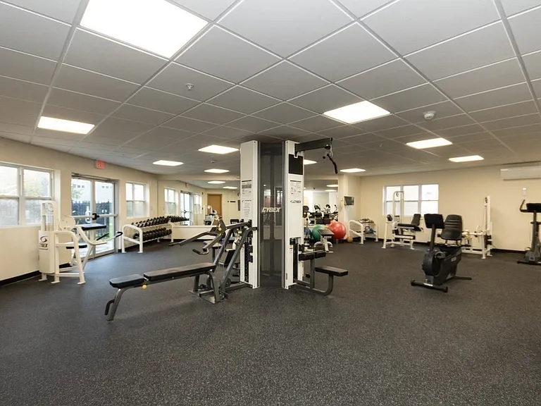140 Railroad Ave #UB102 — Photo 35