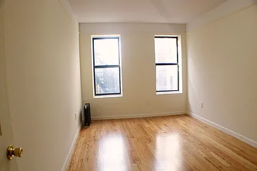 Rented by Roberto Guilbet, LREB