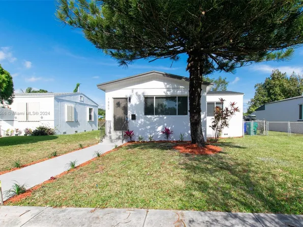 1889 NW 56th St, Miami, FL 33142