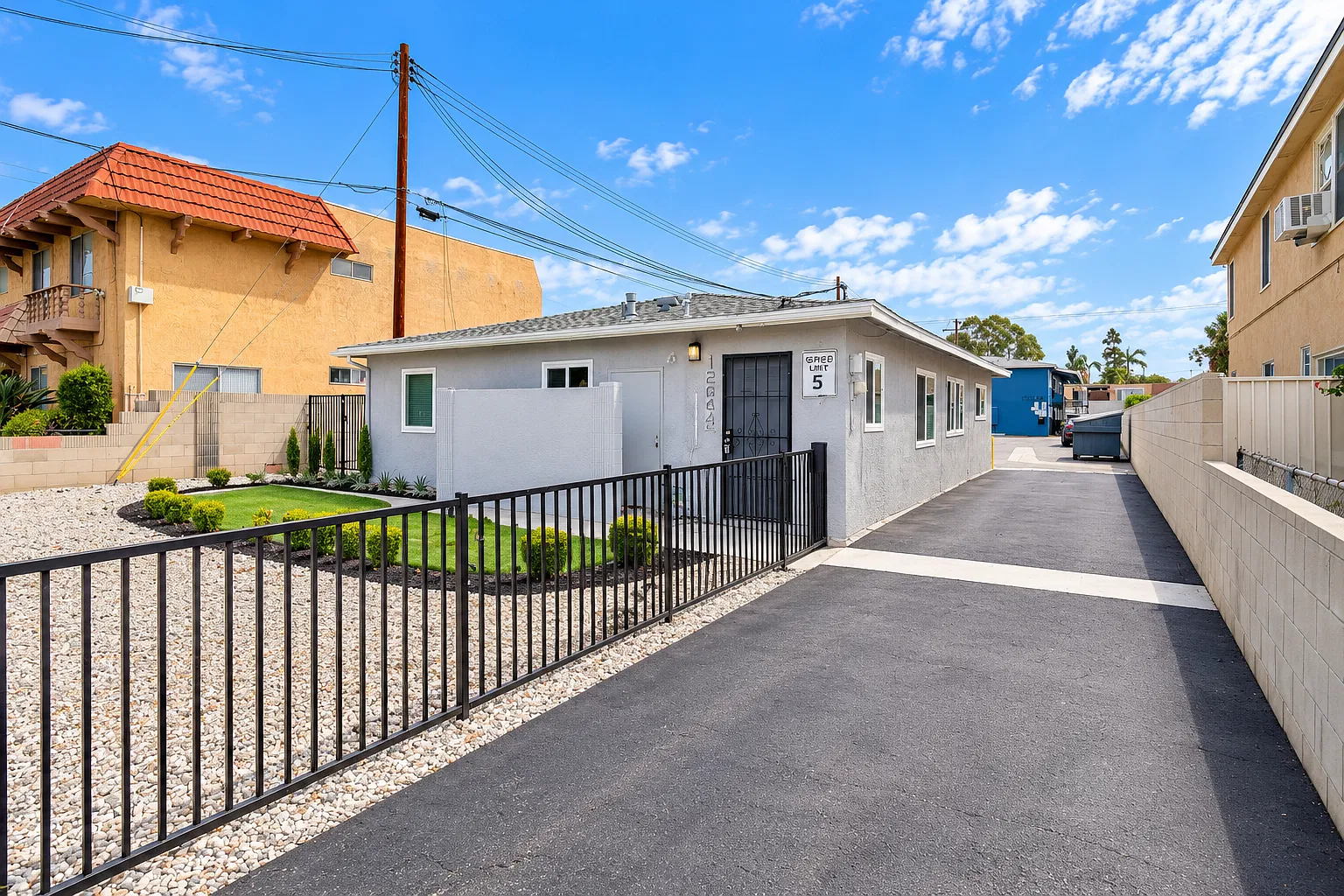 12642 Kalnor Ave — Photo 1