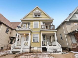 906 S 25th St #908, Milwaukee, WI 53204