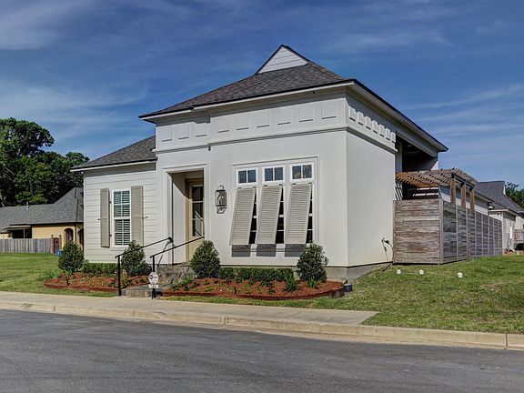 3rd image of 104 Avoyelles Dr