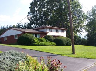 219 Powhatan St, Bluefield, WV 24701