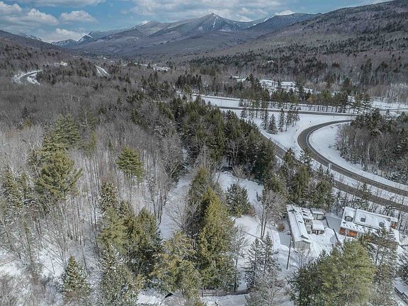 4th image of 46 Goodbout Road