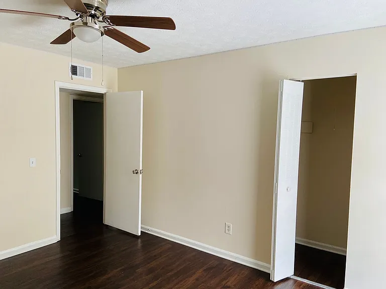 3293 Abbeywood Dr — Photo 18