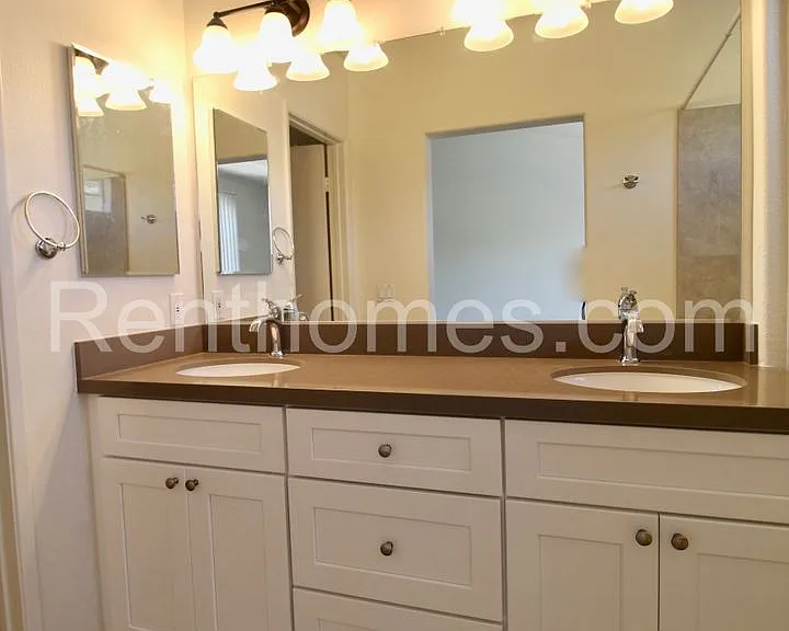 9411 Questa Pointe — Photo 18