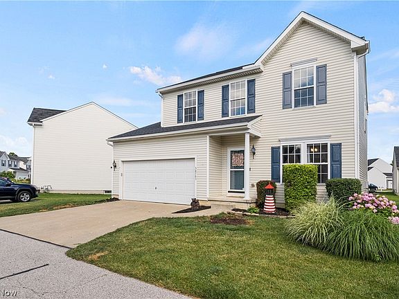 2nd image of 38765 Congressional Ln #52