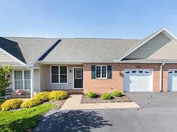 1123 Royal Ct, Harrisonburg, VA 22802