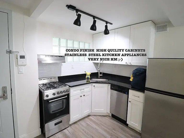 502 W 44th St #3A — Photo 3