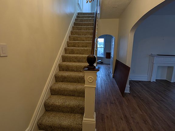 4th image of 313 5th St