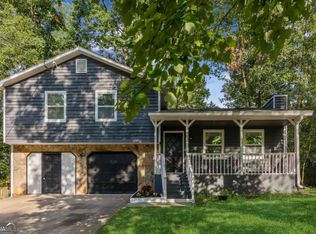 5293 Mountain Village Ct, Stone Mountain, GA 30083