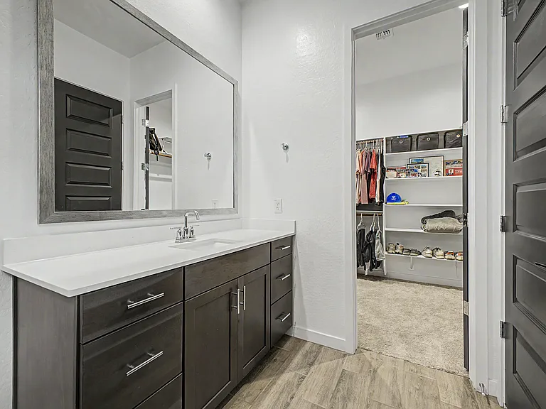 3825 W Buist Ave #1 — Photo 19