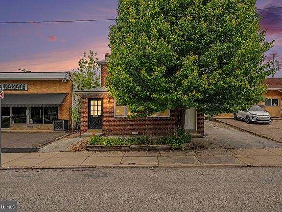 3rd image of 107 Allison Rd