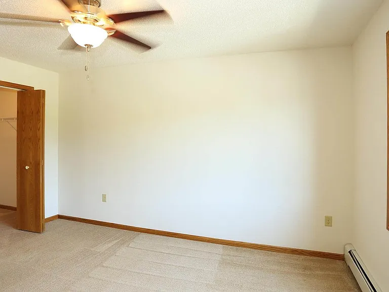 Mill Pond Apartments — Photo 19