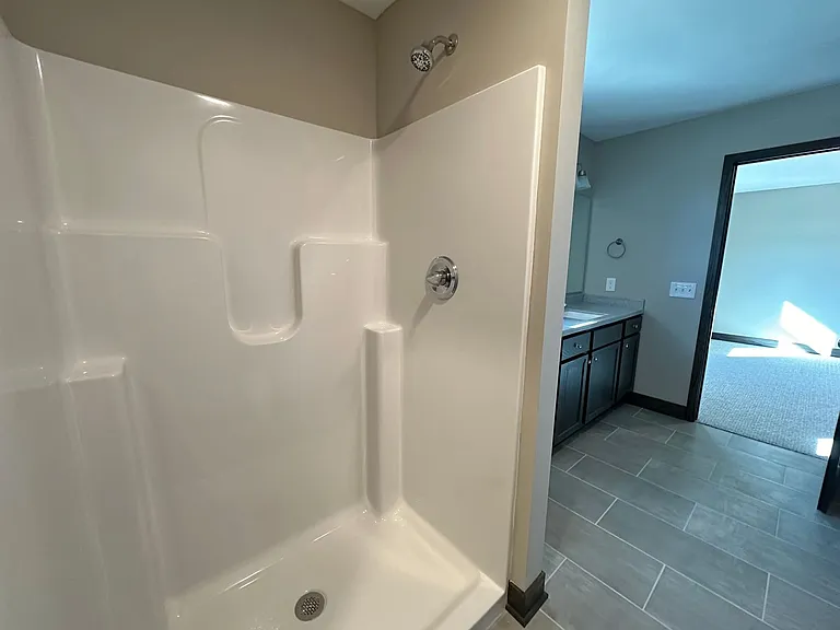 6830 Avalon Dr SE — Photo 17