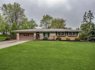 7950 Longview Rd, Broadview Heights, OH 44147