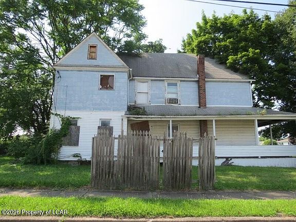 5th image of 147 Gardner Ave