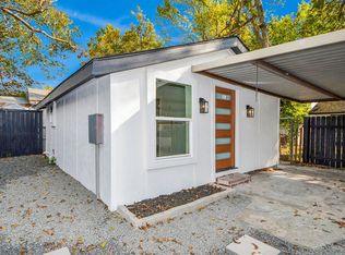 7102 Tuck St #B, Houston, TX 77020