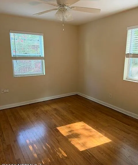 2404 Red Oak Dr — Photo 15