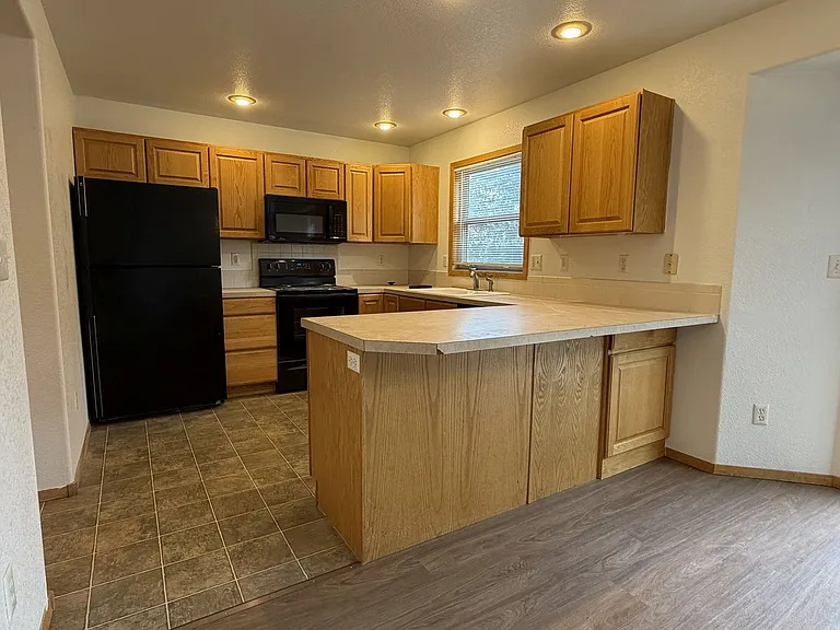 1551 Ambrosia Ct — Photo 5