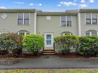 15 Elm St APT 9, Derry, NH 03038