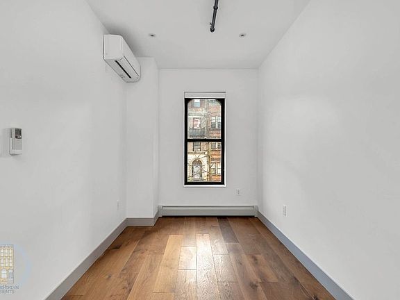 4th image of 1163 Dean St #2B