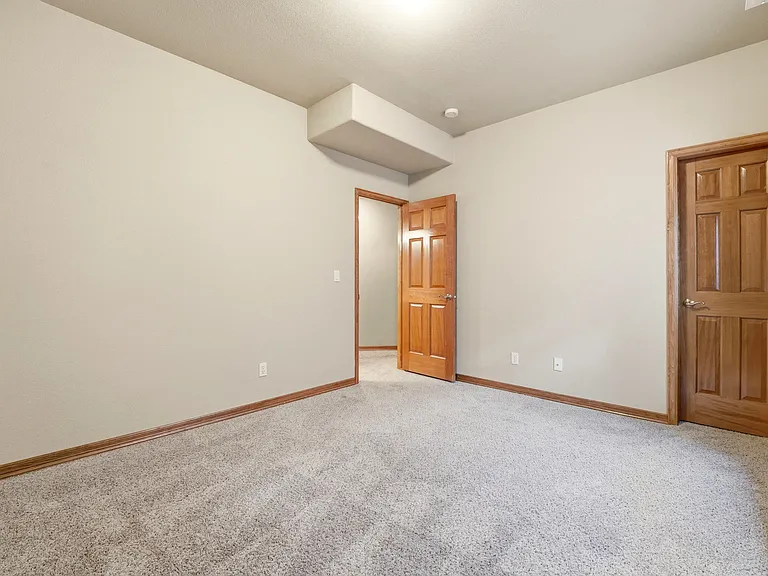 1630A Oakmont Dr — Photo 14