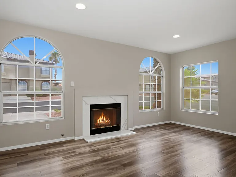 688 Harbor Mist Ave — Photo 8