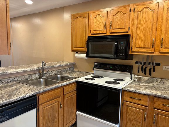 4th image of 5956 Meadow Dr