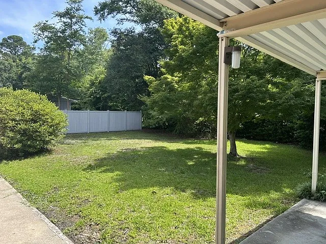 4 bed, 1437 sqft, $2,600 — Photo 4