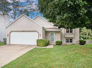 4338 Cross Creek Dr, South Bend, IN 46628